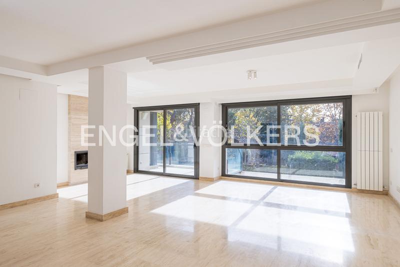 Foto 984a5eb1-d5c1-429c-806c-90c511ce359a. Appartement avec chauffage parking piscine dans Aravaca Madrid