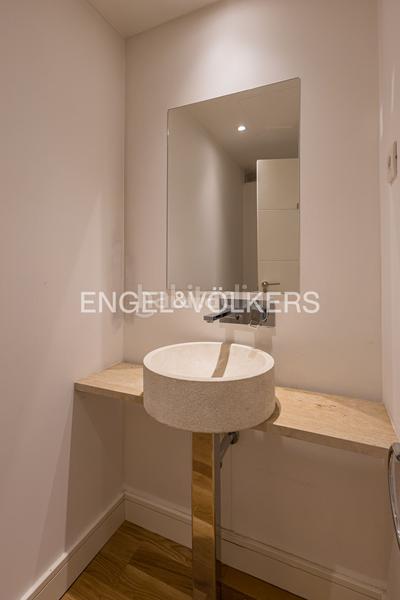 Foto db585f48-1e23-4999-a4c3-89ca5d774c78. Appartement avec chauffage parking piscine dans Aravaca Madrid