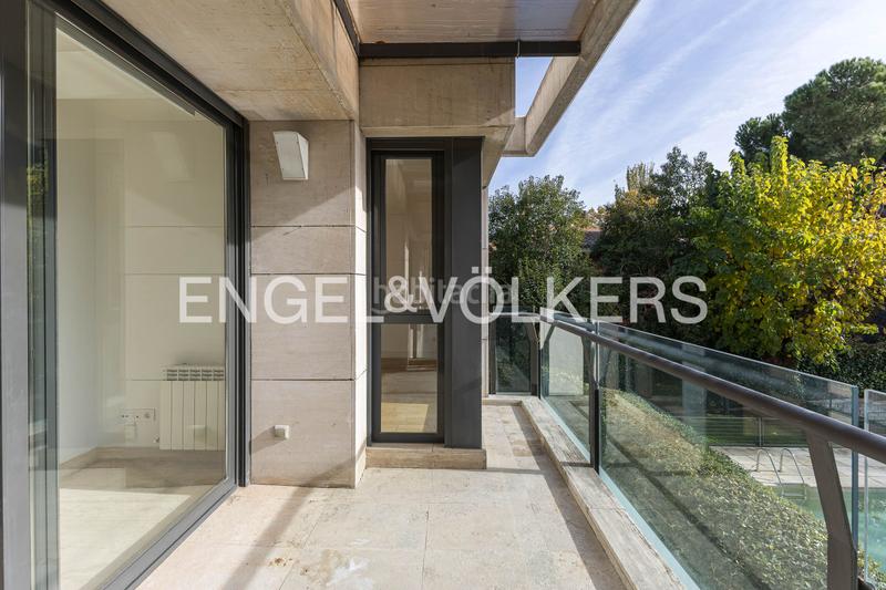 Foto e62efc20-f6e7-467a-a108-8829b9c223db. Appartement avec chauffage parking piscine dans Aravaca Madrid