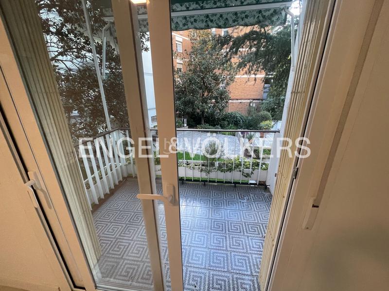 Foto 1eba05e8-2ec4-4004-b4ab-7d60468d1a17. Location appartement avec chauffage parking piscine dans Madrid