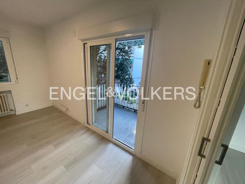 Foto e6be367f-88ba-4a06-8965-856956c0a9ed. Rent apartment with heating parking pool in Concepción Madrid