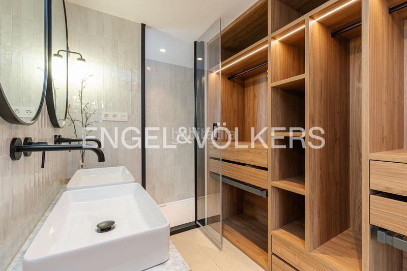 Foto 09e6f3e0-8809-42d4-8935-0818555f9781. Haus mit heizung parking pool in Castillo-Campodón Villaviciosa de Odón