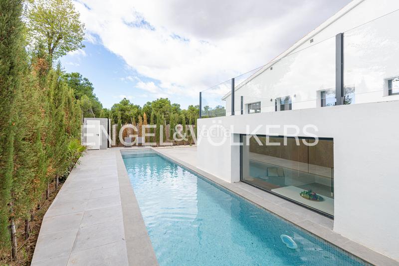 Foto 3bca30b9-6796-41ad-86bd-4970de0b6440. Haus mit heizung parking pool in Castillo-Campodón Villaviciosa de Odón