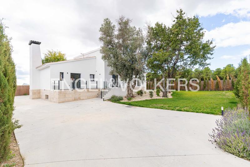 Foto cd19a0ba-a7c8-487d-ad00-8e087e524958. Haus mit heizung parking pool in Castillo-Campodón Villaviciosa de Odón