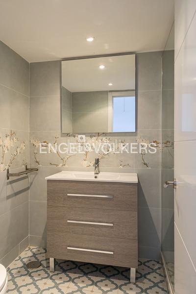 Foto 55c8956a-2c0a-4c83-8b13-852278e1ee42. Alquiler ático  duplex con terraza en malasaña en alquiler en Madrid