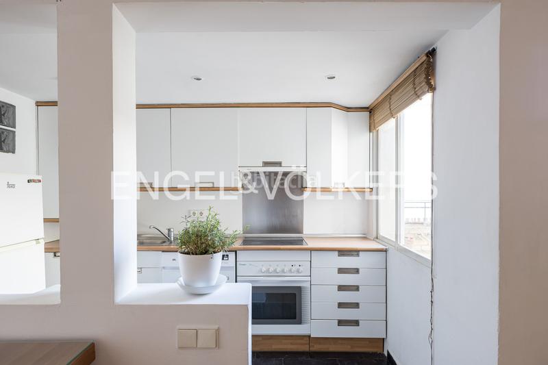 Foto 58e1e099-4020-4be0-ba97-4d1fc05dea13. Alquiler ático  duplex con terraza en malasaña en alquiler en Madrid