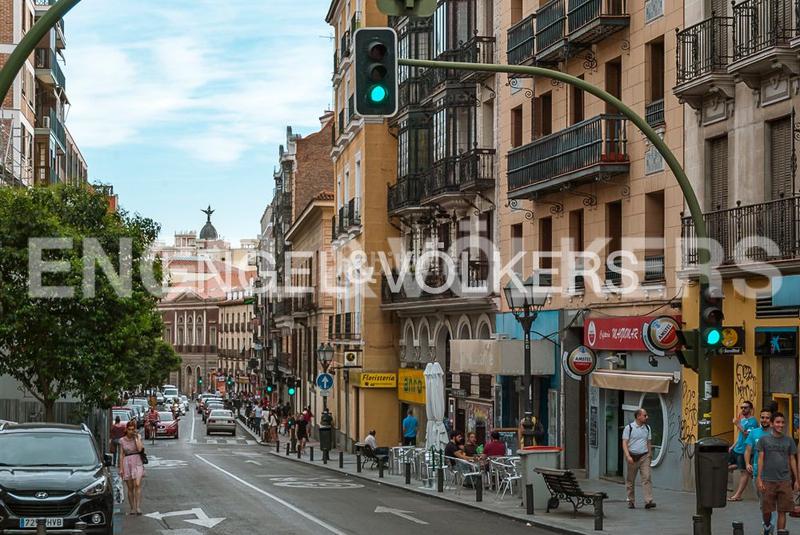 Foto d80718ed-2e0b-4d72-93ad-d47c69d985fd. Lloguer àtic amb calefacció a Universidad-Malasaña Madrid