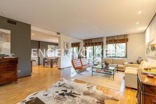 Haus in Marazuela-El Torreón. Propiedad única reformada con gusto exquisito en la marazuela