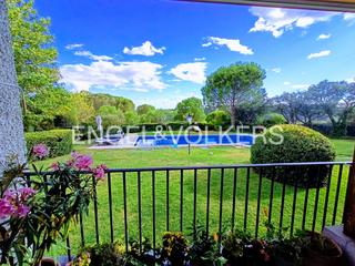 Casa en Salud y Alegría - El Lago. Preciosa vivienda en los peñascales