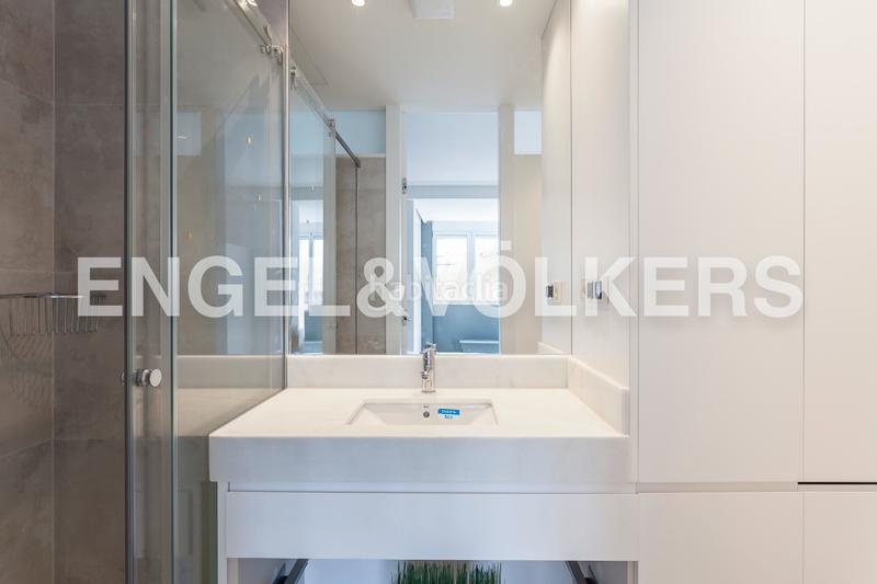 Foto 298cdb4c-2a74-457f-94bf-a8aa3342474a. Location appartement avec chauffage dans Castellana Madrid