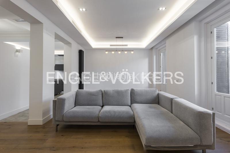 Foto d9ba717e-b5d4-4f95-ba89-905225ad597e. Location appartement avec chauffage dans Cortes-Huertas Madrid