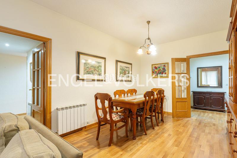 Foto ce6ef10d-f1bf-418b-8c0f-b41473ea3847. Apartamento espectacular bajo en Guadarrama
