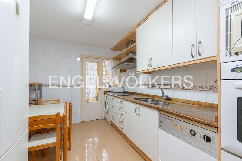Foto e37dd0e2-5bbe-4e5e-bec0-00f8ee25c926. Apartamento espectacular bajo en Guadarrama