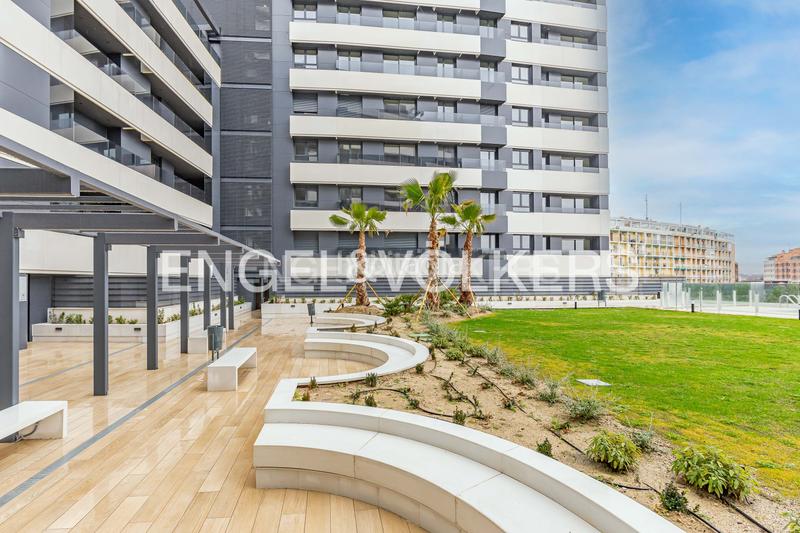Foto b4ce8442-8f1e-4777-8e77-247253816c71. Alquiler apartamento hermosas vistas en river park en Madrid