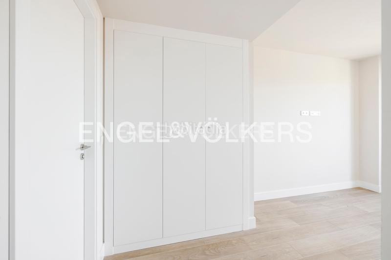 Foto f7ff3008-6859-4211-b857-944d2cc16ef2. Alquiler apartamento hermosas vistas en river park en Madrid