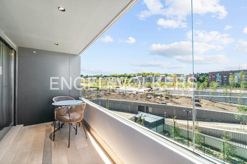 Foto 5c1c8156-0a00-4027-bd3f-0f34f253e88e. Lloguer apartament amb calefacció aparcament piscina a Madrid