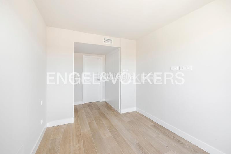 Foto 7c151b2a-189b-4028-9f1a-da4fa9439cbe. Lloguer apartament amb calefacció aparcament piscina a Madrid