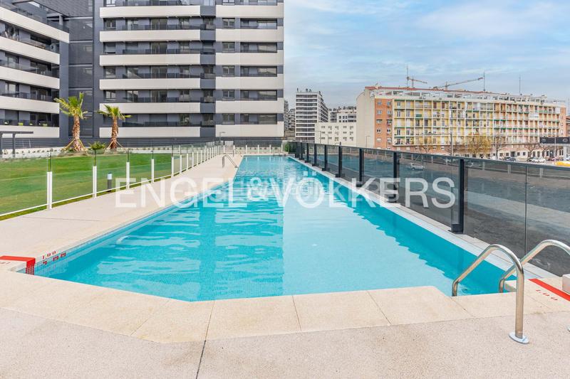 Foto a788a35a-027d-4f34-a357-1ee418f942ac. Lloguer apartament amb calefacció aparcament piscina a Madrid