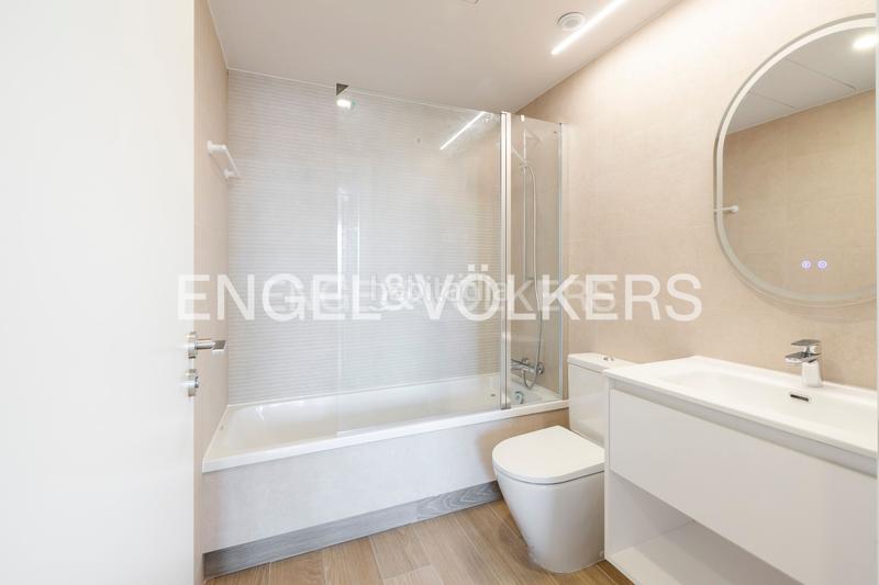 Foto 6d39c22f-272d-4bb0-a3ed-de3d5ceedd1a. Location appartement avec chauffage parking piscine dans Madrid