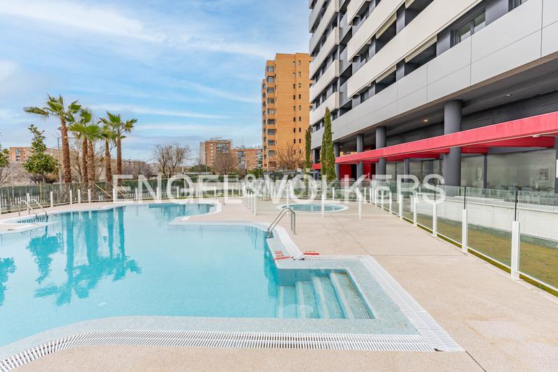 Foto 8fcda065-07c5-47f2-b12c-a63795f2b356. Rent apartment with heating parking pool in Imperial Madrid