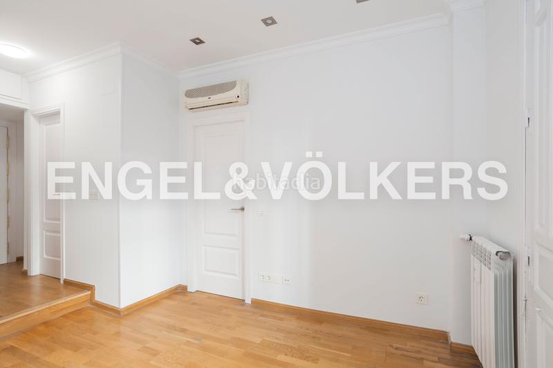 Foto 2e363a6e-8106-47dd-a46d-f7222f7a8da3. Rent apartment with heating in Arapiles Madrid