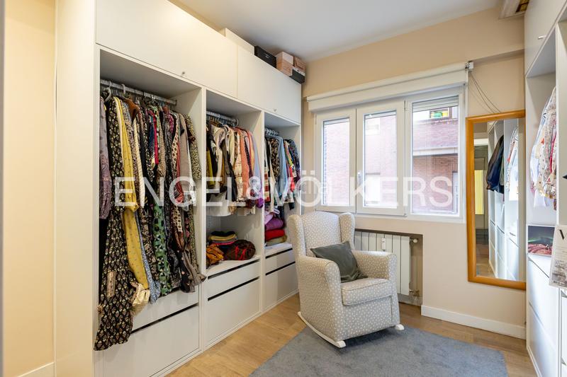 Foto 5eb89cba-14d8-4a7b-894d-7068f0a5399e. Appartement mit heizung in El Viso Madrid