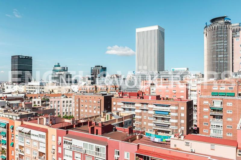 Foto f5f815fe-cda8-438e-acc1-242681e54661. Appartement mit heizung in El Viso Madrid