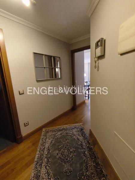 Foto 28f0ab59-63ae-454c-9206-eadd750fe4ae. Alquiler apartamento elegante piso en gran via de hortaleza en Madrid