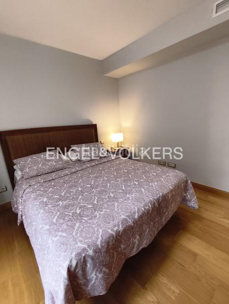 Foto ad876b42-7b06-44c5-8739-a9e85b702b5a. Alquiler apartamento elegante piso en gran via de hortaleza en Madrid