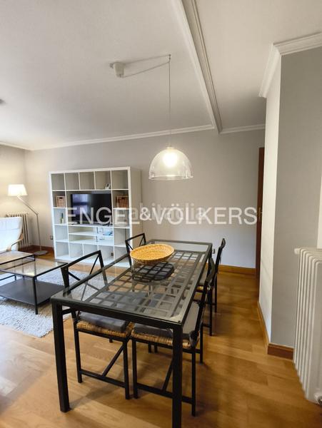 Foto a9370f67-9988-454c-8a32-8531d8d5cd49. Rent apartment with heating parking pool in Pinar del Rey Madrid