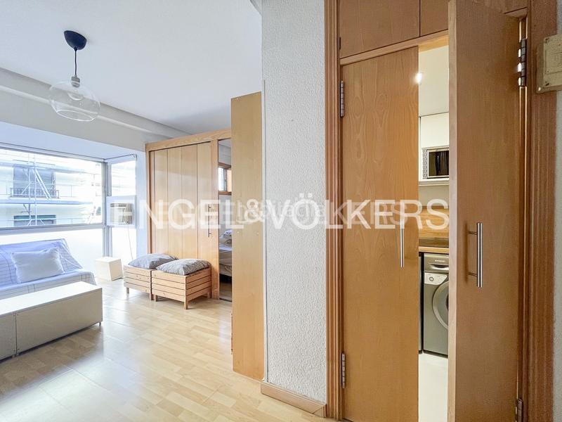 Foto 6ebededd-a293-4c6a-8ba6-90669443a940. Location appartement avec chauffage dans Recoletos Madrid