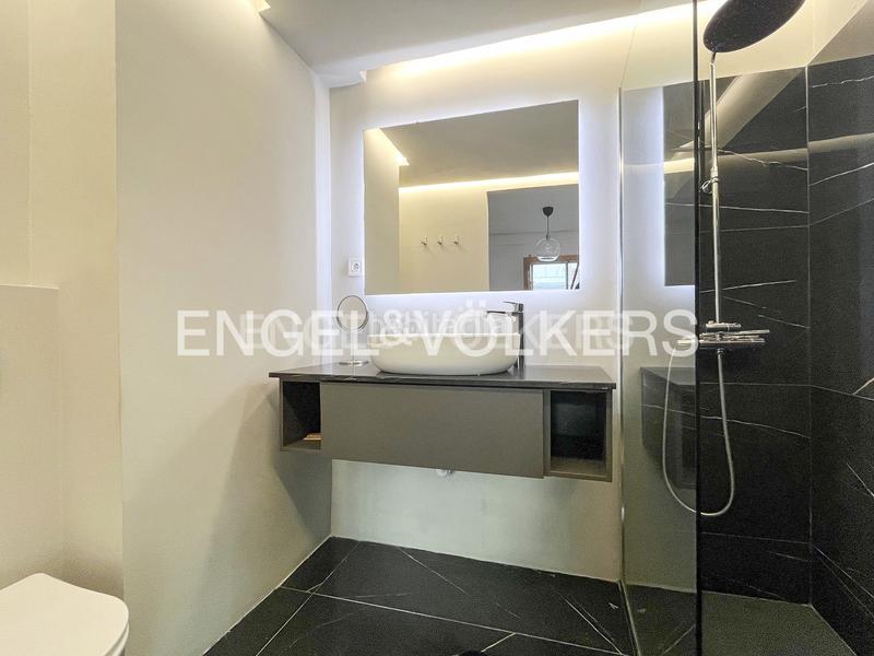 Foto cffb9684-85b5-4703-9f76-c882dad7ab46. Rent apartment with heating in Recoletos Madrid