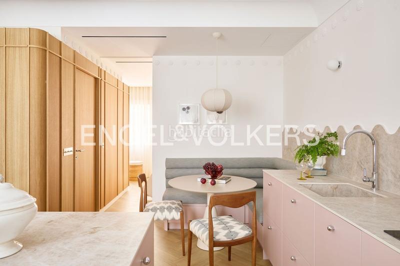 Foto 9ae6feff-8865-4bd4-94fa-f2ff649be9d2. Lloguer apartament amb calefacció a El Viso Madrid