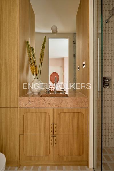 Foto f2fa2900-1a74-4479-99fe-2056361bef38. Lloguer apartament amb calefacció a El Viso Madrid