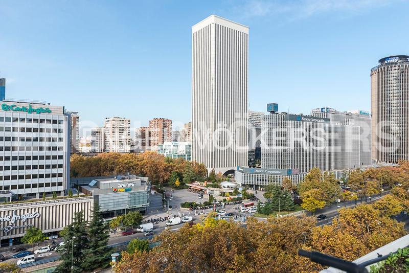 Foto b8217e70-200c-45bc-8f0e-bf0359f8e343. Rent apartment with heating in El Viso Madrid