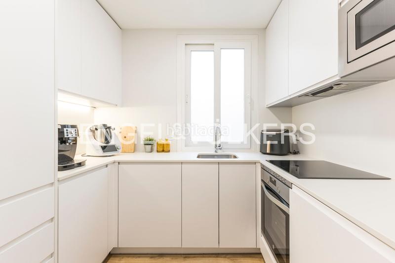 Foto 525fb02d-c434-4f48-b8b2-39adbb2931c8. Apartament amb calefacció a Hispanoamérica-Bernabéu Madrid