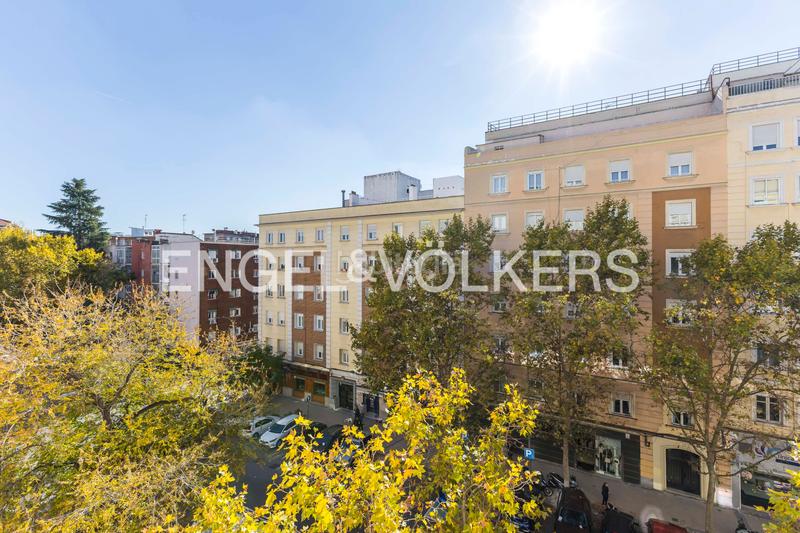 Foto 678d10f7-e5f1-4cf1-a01a-27a23f139f3d. Apartament amb calefacció a Hispanoamérica-Bernabéu Madrid