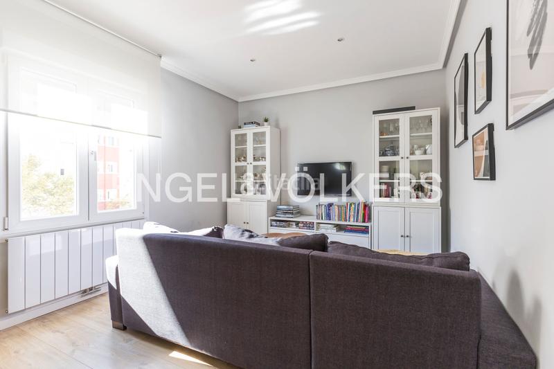 Foto d3a5d03e-692e-49b6-bf64-cba10ae95656. Apartament amb calefacció a Hispanoamérica-Bernabéu Madrid