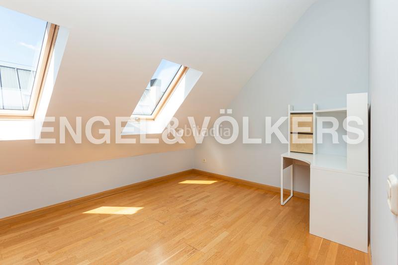 Foto 283828c5-e59d-470d-b3c8-eb05eb20d40a. Lloguer apartament amb calefacció aparcament piscina a Boadilla del Monte