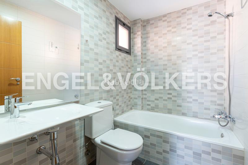 Foto fcb3f23e-d6e9-48ce-90a9-f19abab369d4. Location appartement avec chauffage parking piscine dans Boadilla del Monte