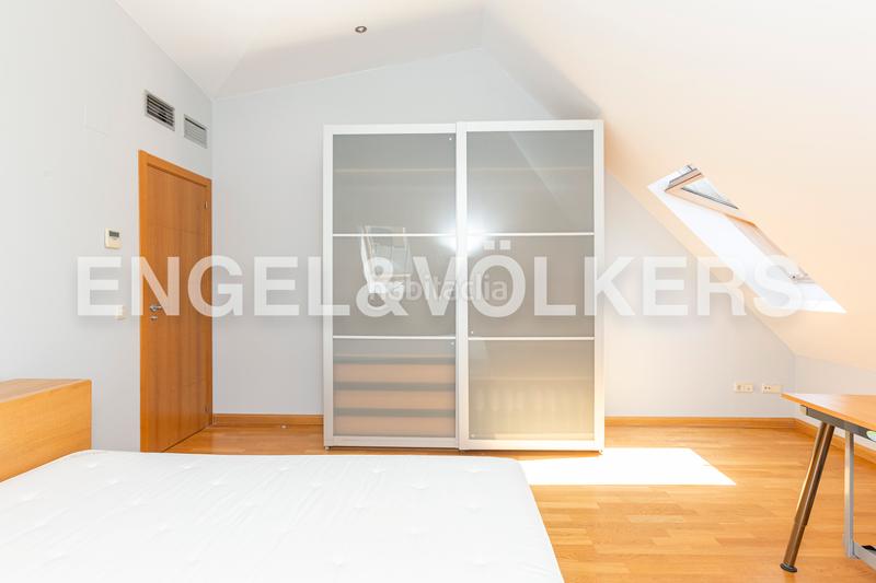 Foto 4912cb8b-bc45-4879-82c8-eff3a2130110. Rent apartment with heating parking pool in Viñas Viejas Boadilla del Monte