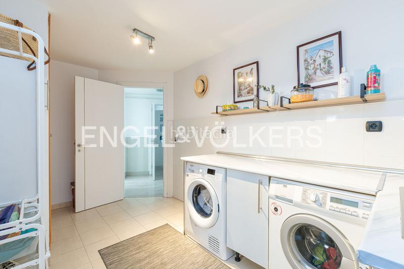 Foto 5aa00325-6fff-4176-ae2b-af8650b82b12. Haus mit heizung parking pool in La Cabaña Pozuelo de Alarcón