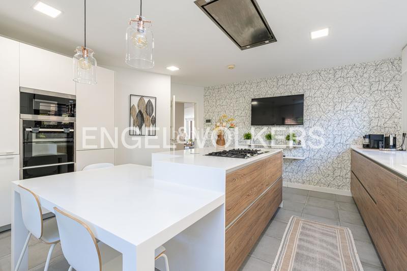 Foto 6f1e7a5d-591f-4bcd-8f9d-aab909767cdb. Haus mit heizung parking pool in La Cabaña Pozuelo de Alarcón