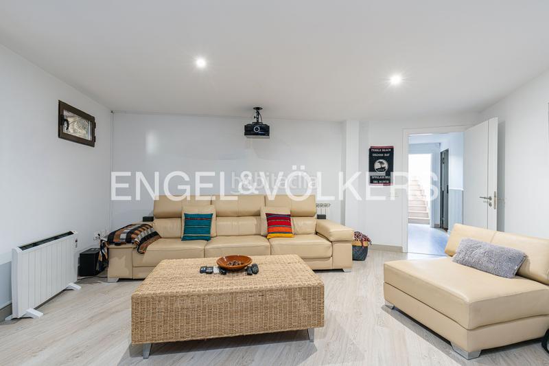 Foto d6aa163d-e1fd-460b-8a4e-ea218a13cf7a. Haus mit heizung parking pool in La Cabaña Pozuelo de Alarcón