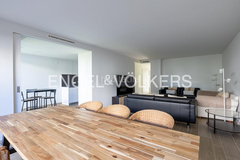 Foto 0780a493-9973-47c7-b4b0-0b4fd9c0c5dd. Affitto casa a schiera con riscaldamento parcheggio piscina in Boadilla del Monte