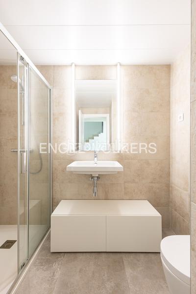 Foto 0b1a4f23-3802-448f-9670-665167c6e927. Affitto casa a schiera con riscaldamento parcheggio piscina in Boadilla del Monte