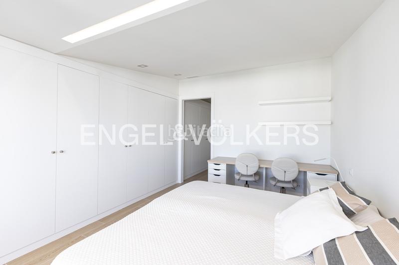 Foto 0e669e36-bfc5-43c6-90c3-5021fdd66ec6. Affitto casa a schiera con riscaldamento parcheggio piscina in Boadilla del Monte