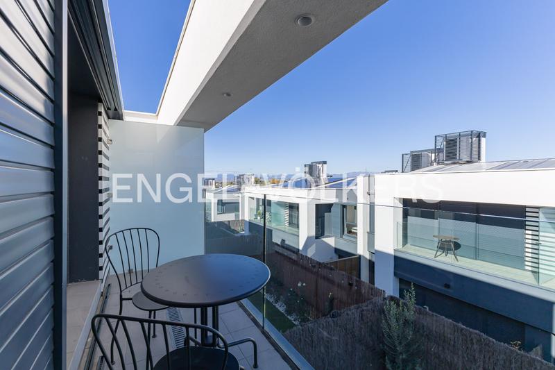 Foto 5a973ece-0b86-46f1-a3b1-d200afcb1305. Affitto casa a schiera con riscaldamento parcheggio piscina in Boadilla del Monte