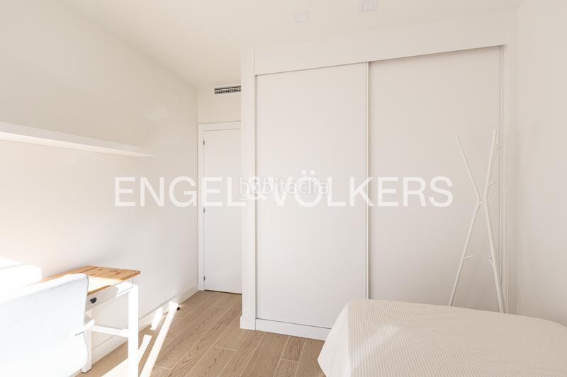 Foto b64c5e3f-1c45-47de-bd51-d79a2711fede. Affitto casa a schiera con riscaldamento parcheggio piscina in Boadilla del Monte