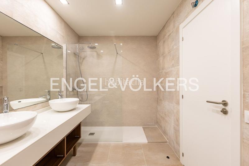 Foto 6b13c4d6-91db-4c78-8a43-3c0b1248dea7. Lloguer casa adossada amb calefacció aparcament piscina a Boadilla del Monte